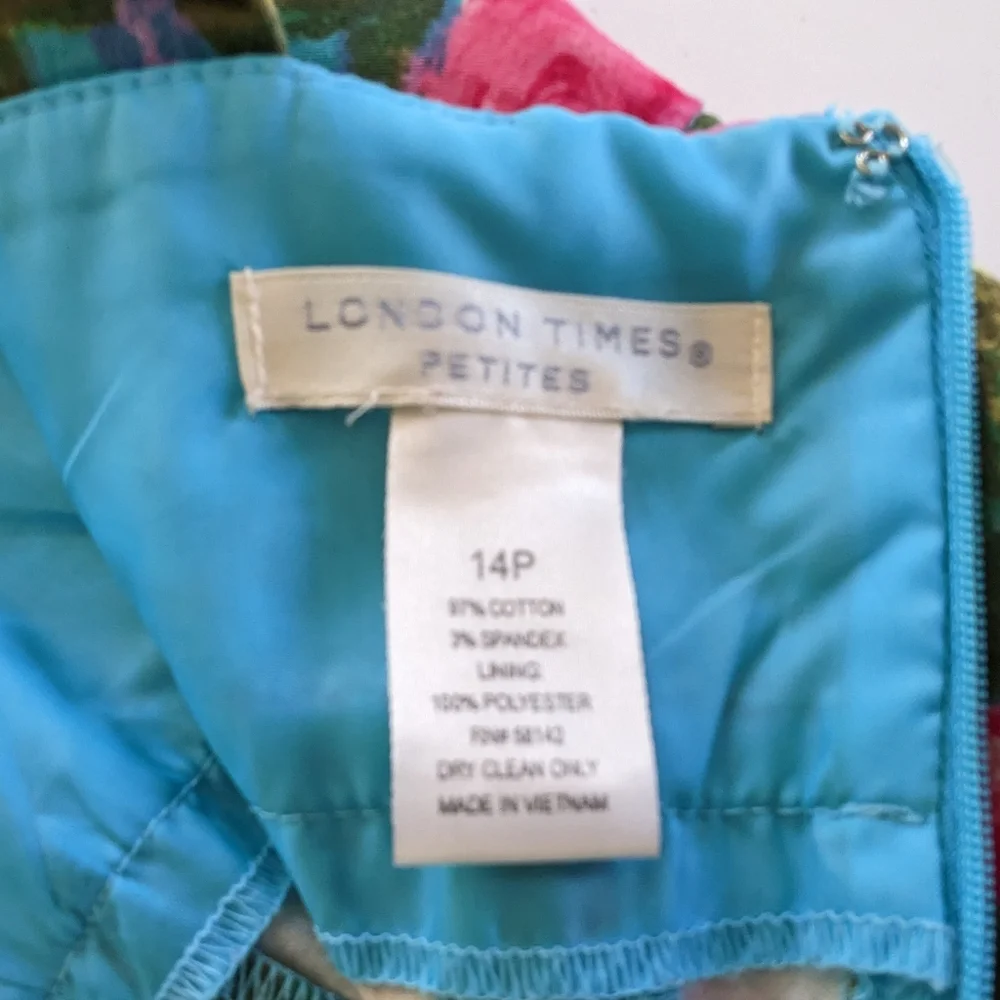 London Times Sleeveless Fit and Flare Dress Size 14P - Picture 12 of 12